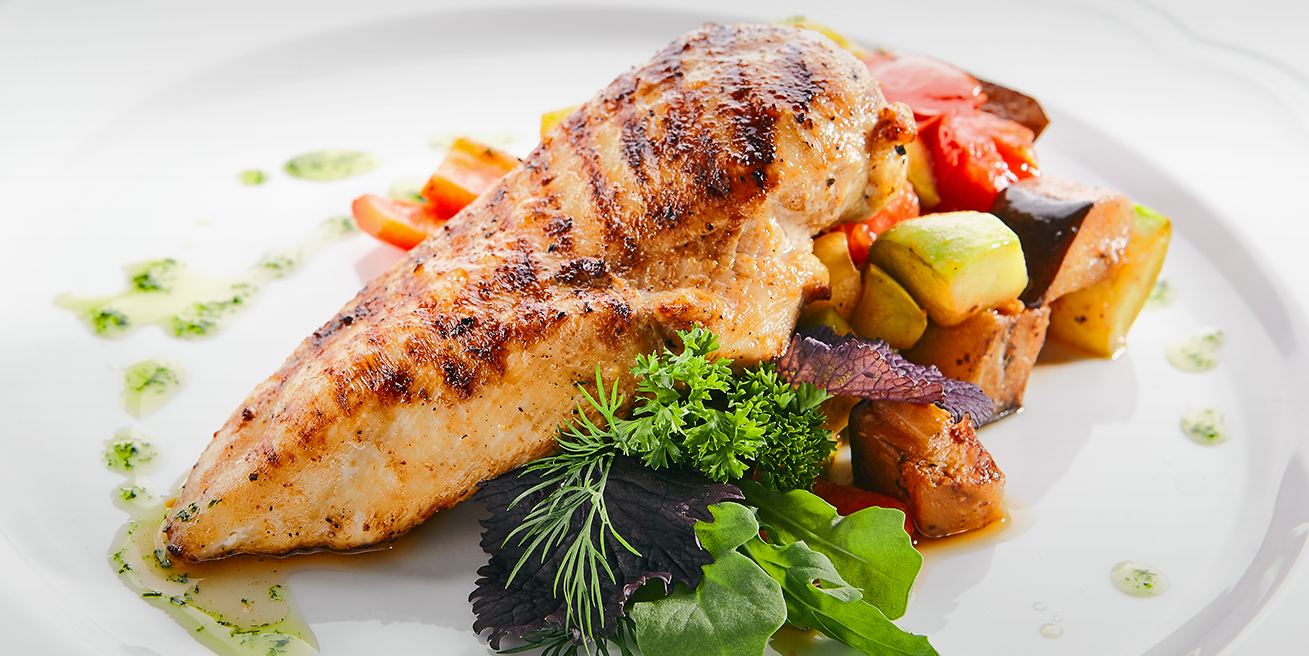 Guarniciones que le darán un toque exquisito  a tus recetas con pollo