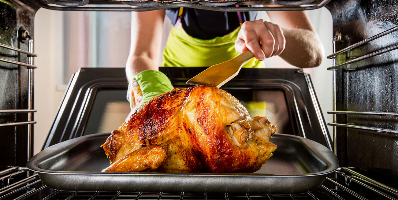 Tips que no sabías para que el pollo al horno te quede como siempre lo has querido