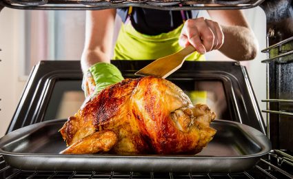 Tips que no sabías para que el pollo al horno te quede como siempre lo has querido
